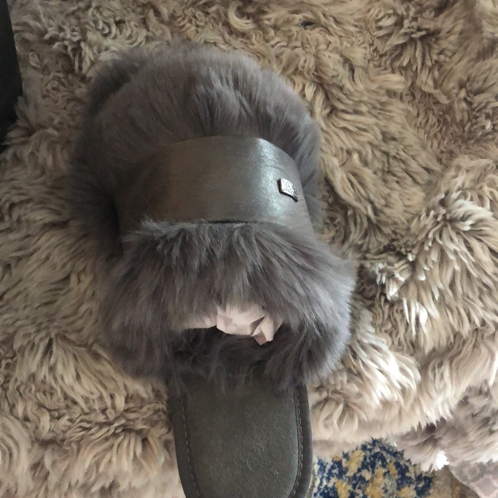 Brand New: Australia Luxe Collective Muchas Leather Slipper- Size 9 (Womens).